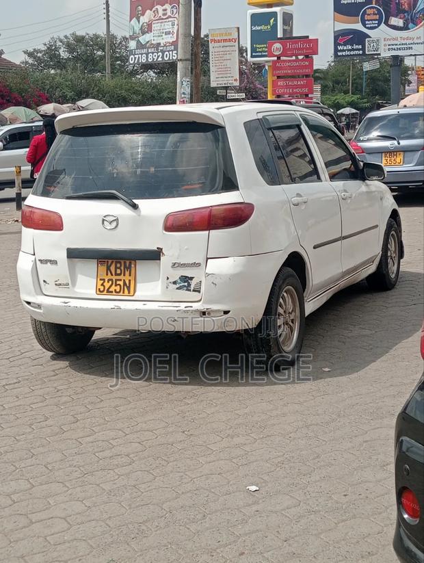Mazda Demio 2003 White