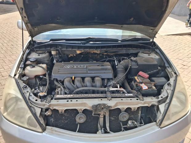 Toyota Allion 2005 Silver