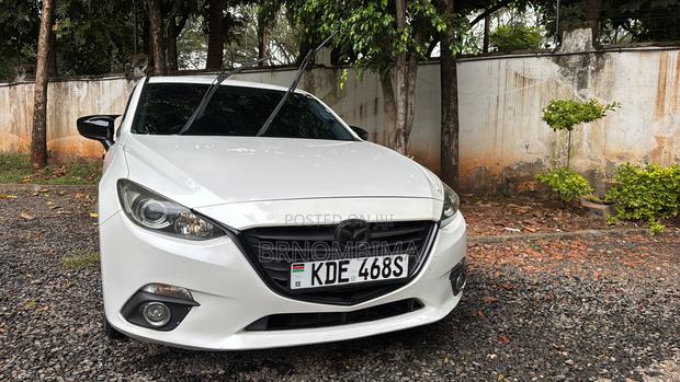 Mazda Axela SV Premium 2014 White