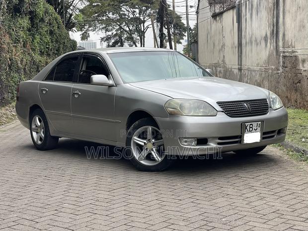 Toyota Mark II 2002 Silver