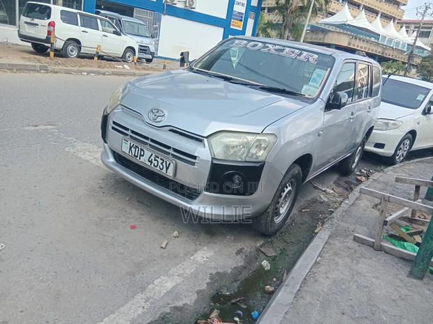 Toyota Probox 2016 Silver