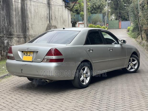 Toyota Mark II 2002 Silver