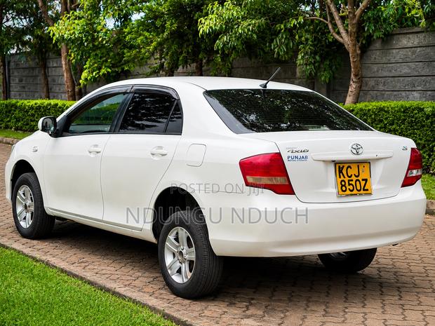 Toyota Axio 1.5 X 2WD 2010 White