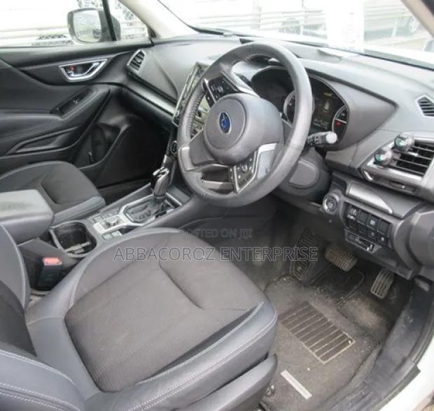 Subaru Forester 2019 White