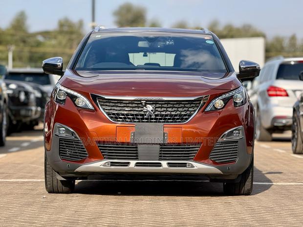 Peugeot 3008 2019 Brown