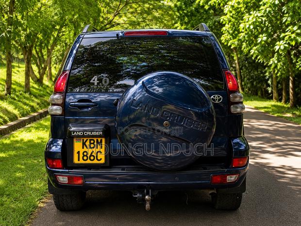 Toyota Land Cruiser Prado 3.0 D-4D 5dr 2005 Blue