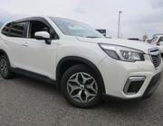 Subaru Forester 2019 White for sale