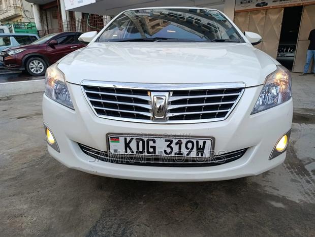 Toyota Premio 2015 White