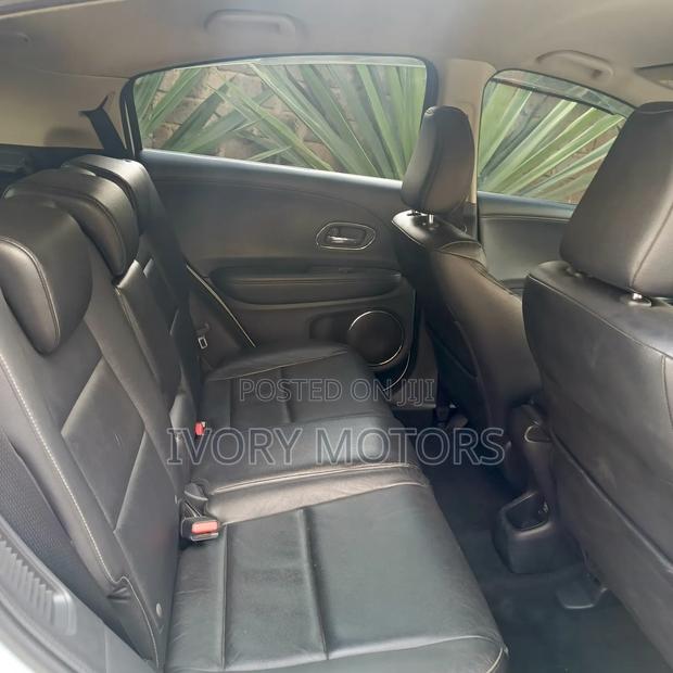 Honda Vezel 2015 White