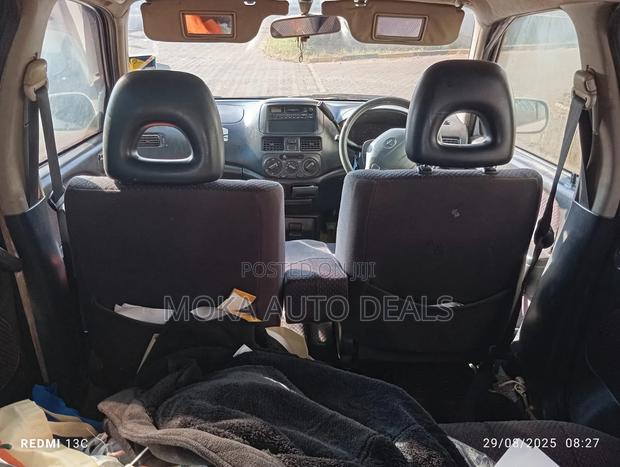 Toyota Raum 2000 White