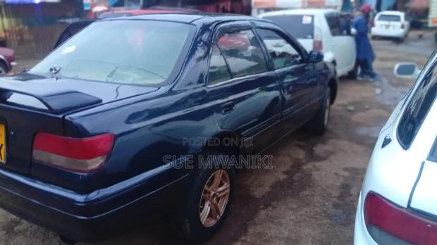 Toyota Carina 1998 Blue