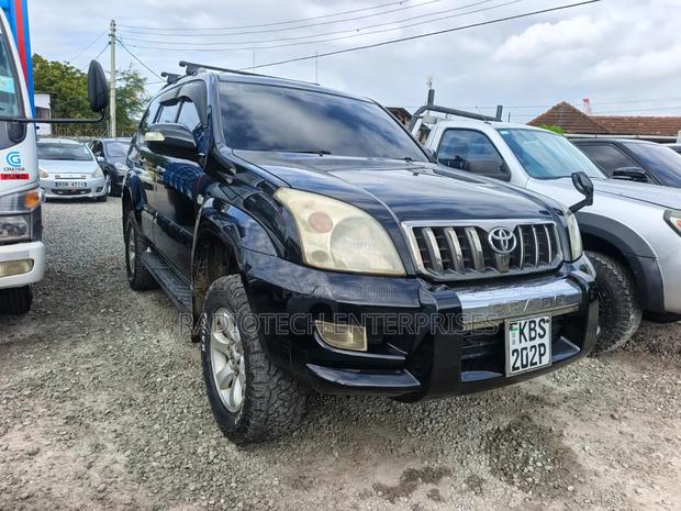Toyota Land Cruiser Prado 2005 Black
