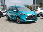 Toyota Sienta 2019 Green for sale