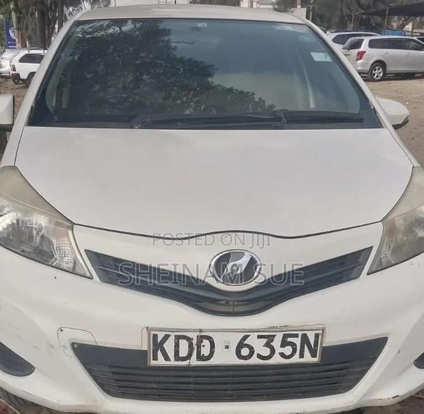 Toyota Vitz 2014 White