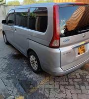 Nissan Serena 2009 Silver for sale