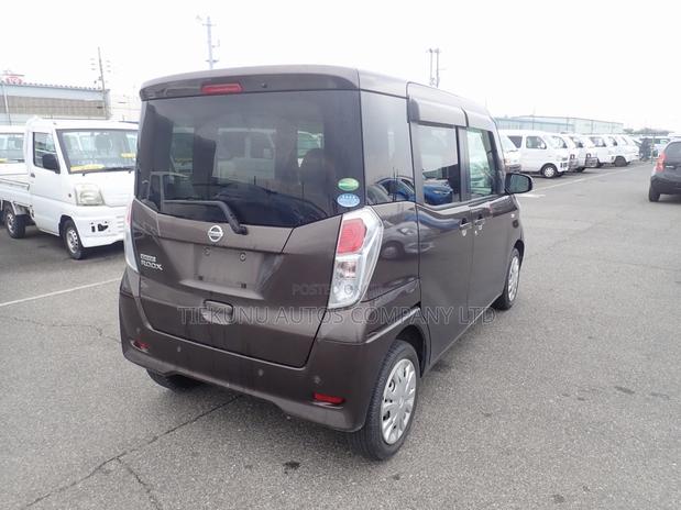 Nissan Dayz Roox 2019 Brown
