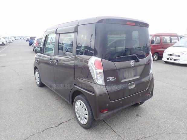 Nissan Dayz Roox 2019 Brown