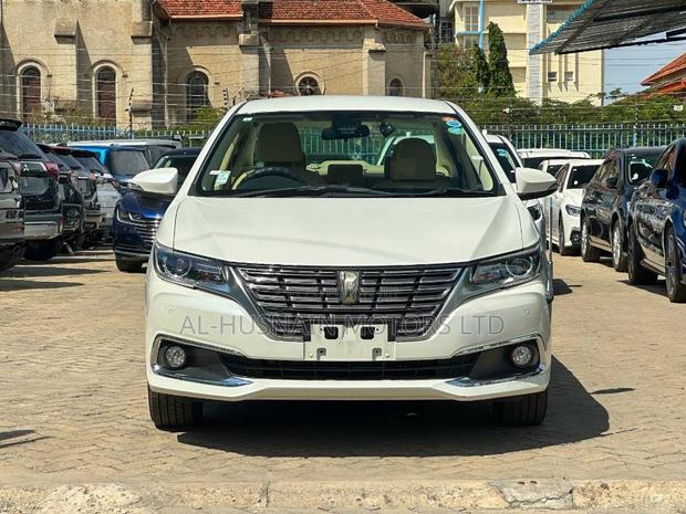Toyota Premio 2.0 FWD 2019 Pearl