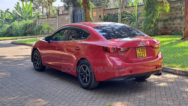 Mazda Axela SV Premium 2014 Red