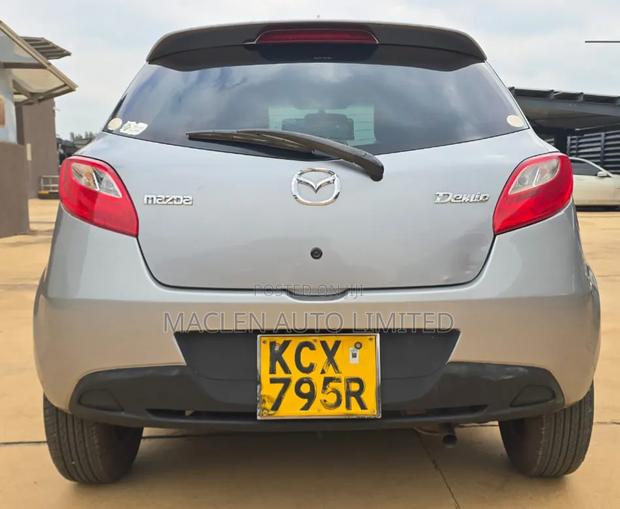 Mazda Demio 2012 Gray
