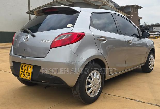 Mazda Demio 2012 Gray