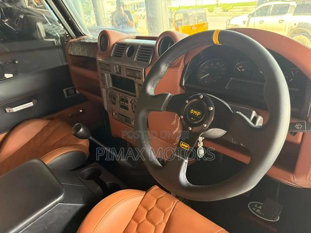 Land Rover Defender 2009 White