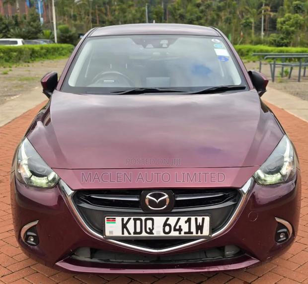 Mazda Demio 2018 Maroon