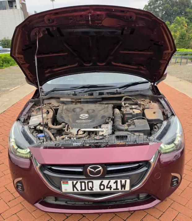 Mazda Demio 2018 Maroon