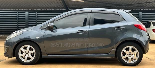 Mazda Demio 2010 Gray