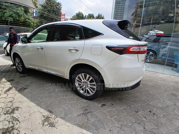 Toyota Harrier 2020 White