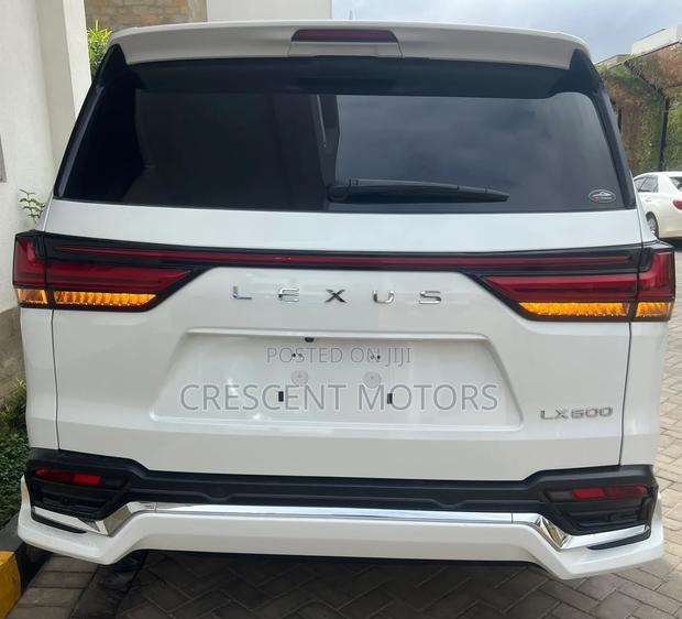 Lexus LX 2024 White