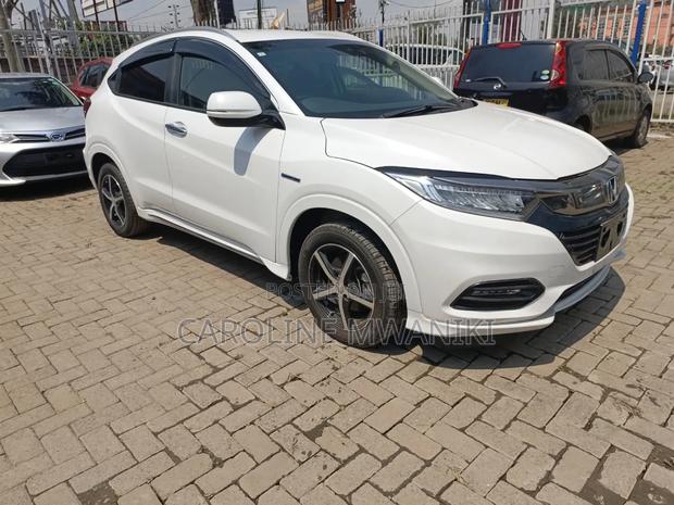 Honda Vezel 2019 White