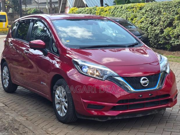 Nissan Note 2019 Red