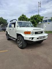 Toyota FJ Cruiser 2013 White for sale