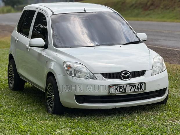 Mazda Demio 2006 White