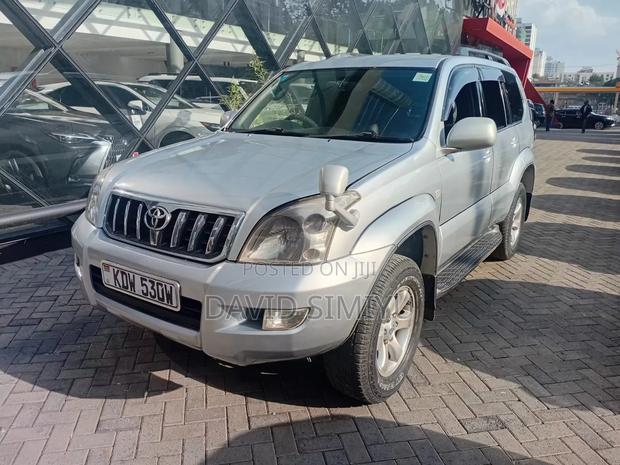 Toyota Land Cruiser Prado 2003 Silver
