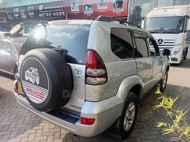 Toyota Land Cruiser Prado 2003 Silver