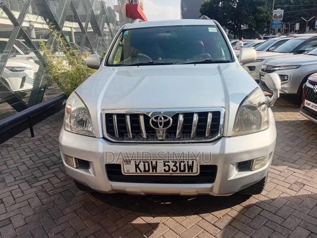 Toyota Land Cruiser Prado 2003 Silver