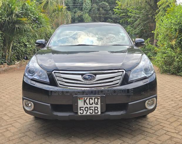 Subaru Outback 2011 Black