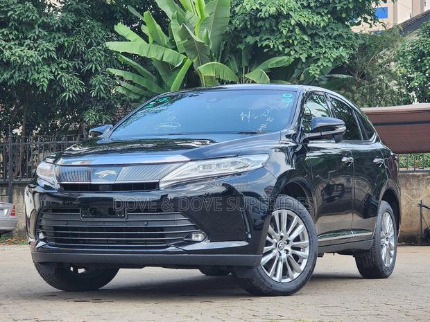 Toyota Harrier 2.0 2019 Black