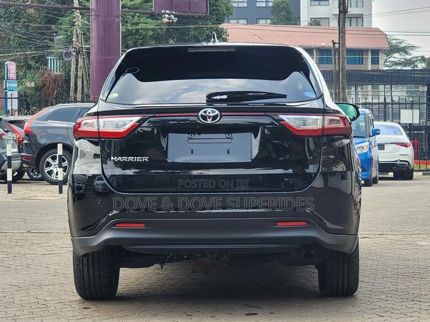 Toyota Harrier 2.0 2019 Black
