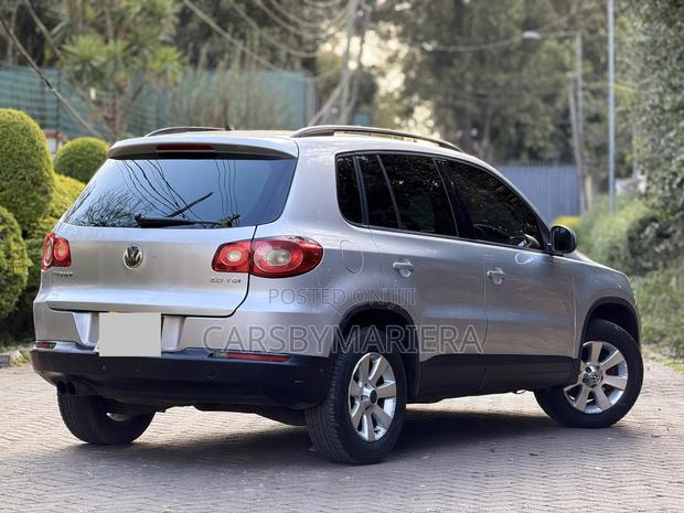 Volkswagen Tiguan 2.0 S 2009 Silver