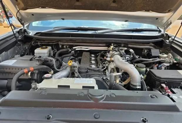 Toyota Land Cruiser Prado 3.0 190hp 2019 Silver