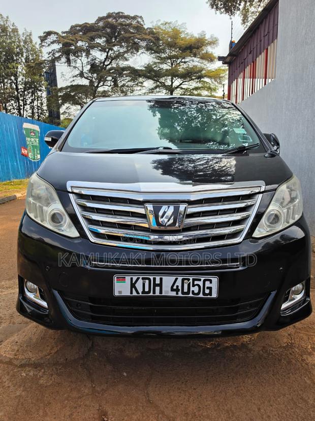 Toyota Alphard 2014 Black