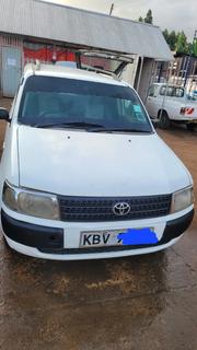 Toyota Probox 2007 White for sale