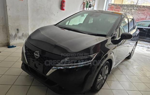 Nissan Note 1.2 Hybrid 2021 Black