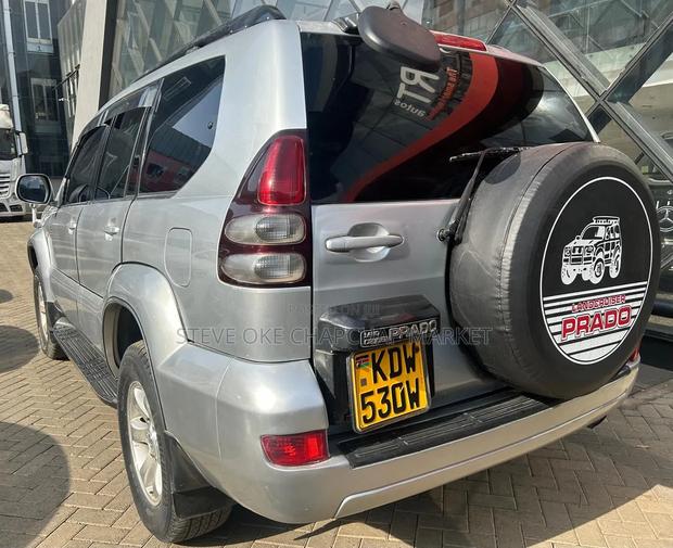Toyota Land Cruiser Prado 2004 Silver