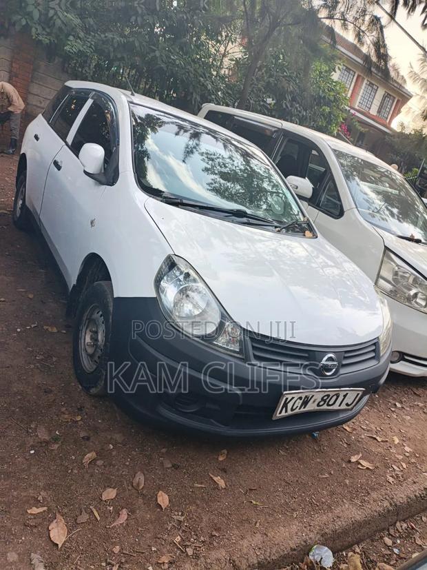 Nissan Advan 2012 White