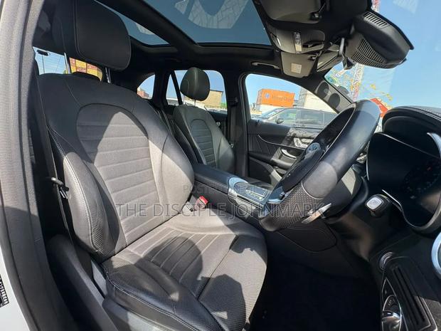 Mercedes-Benz GLC-Class 2020 White