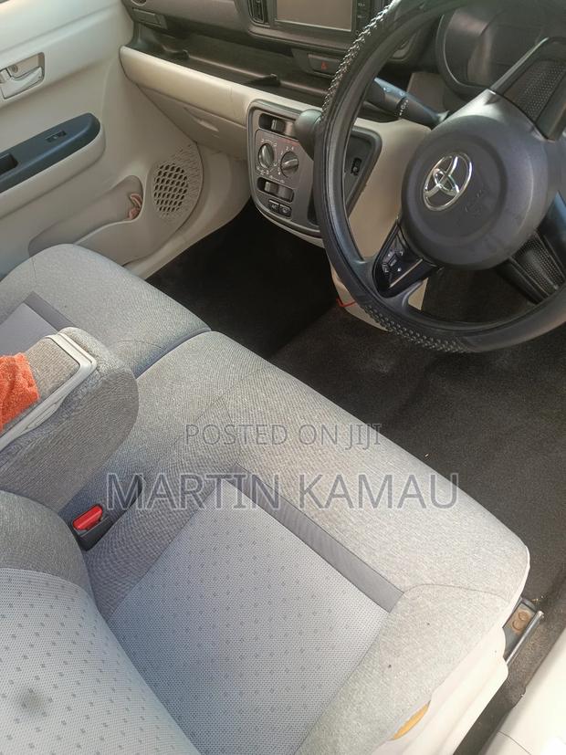 Toyota Passo 2016 Silver